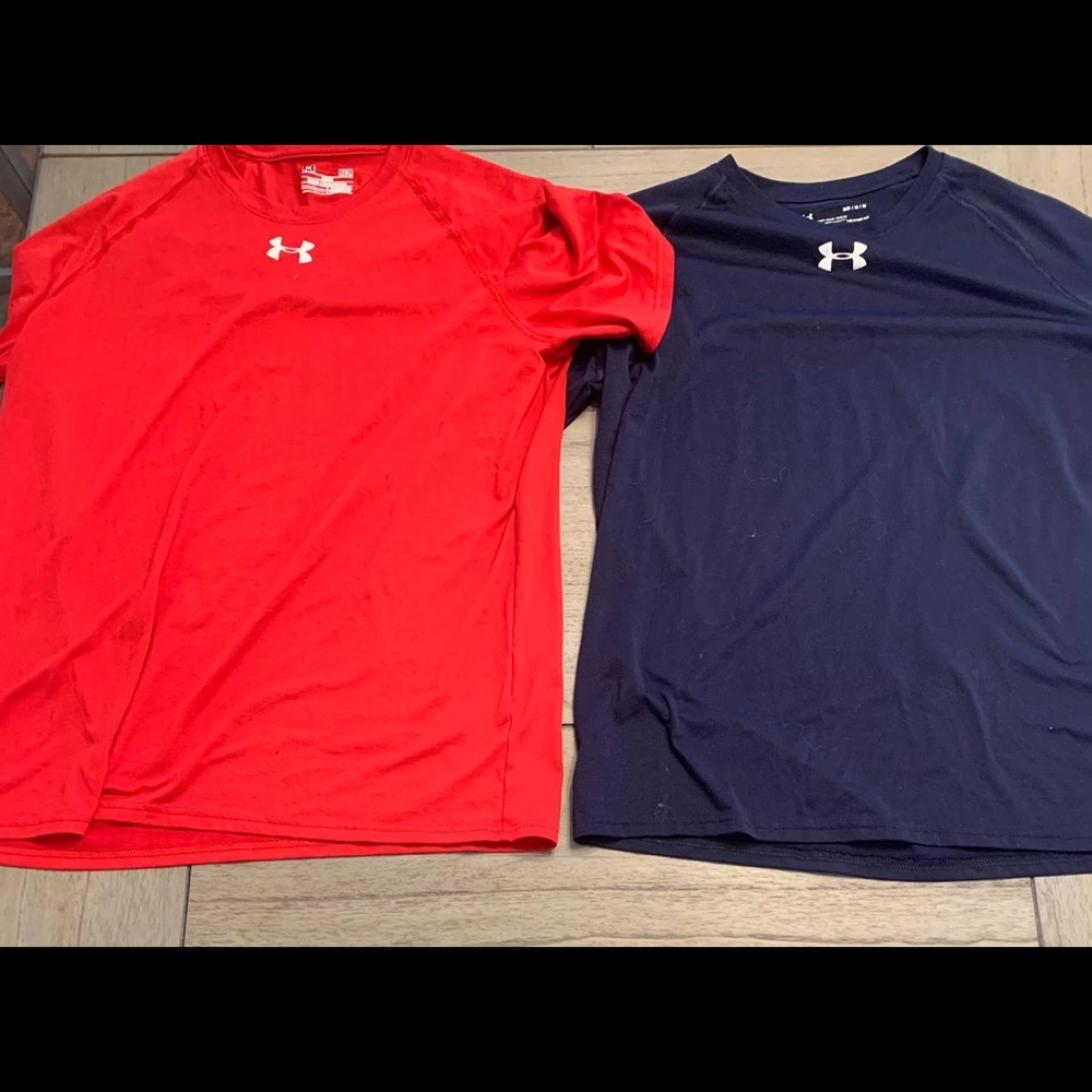2 Under Armour Loose Fit Heat Gear Men Size M T-Shirts Performance Wear Logo
